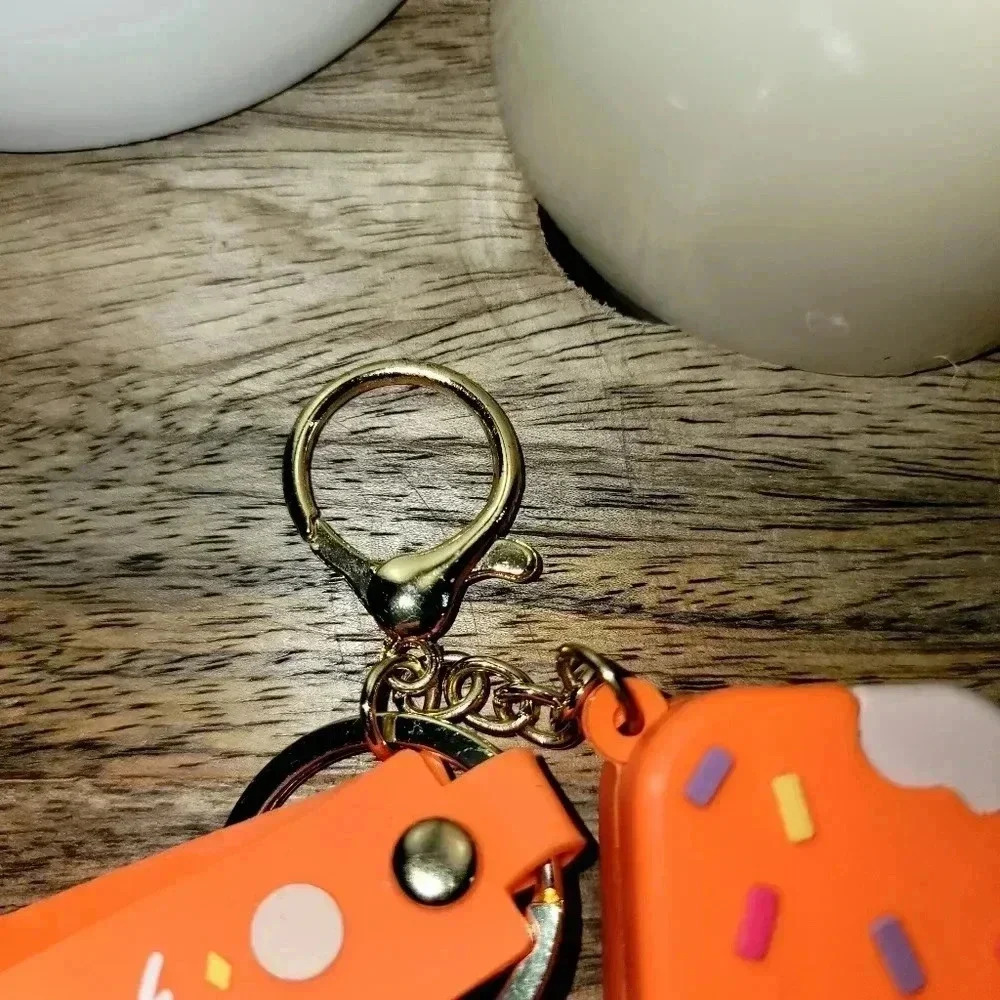 Orange Cream Ice Cream Key Charm NWOT - Picture 4 of 6